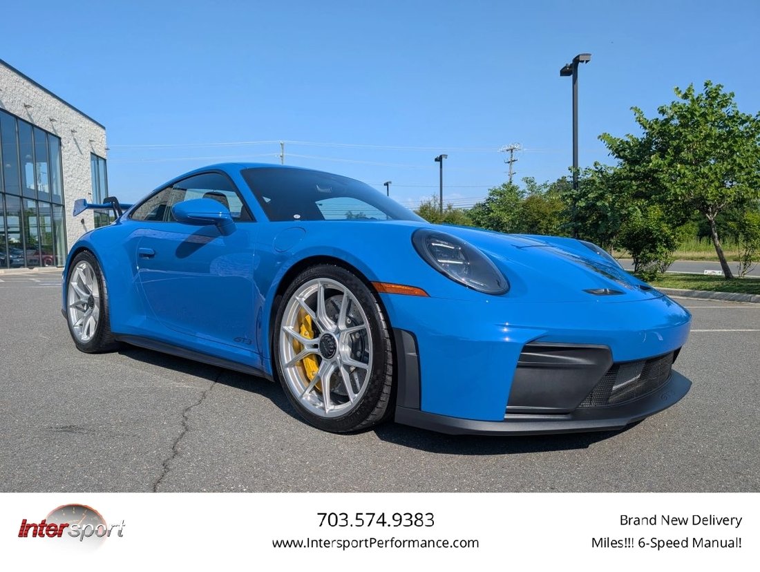 Coupe in Ashburn, VA, United States 1 - 18314746