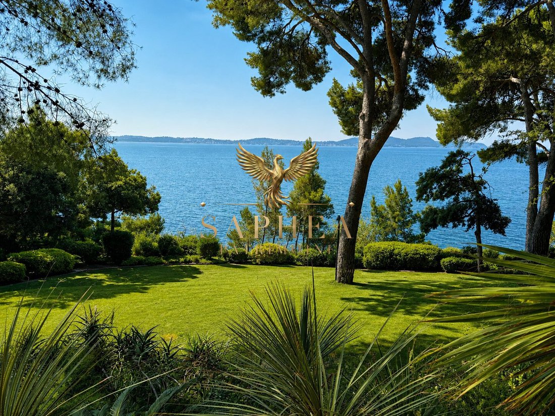 Apartment in Centre Ville, Carqueiranne, France 4 - 18315593