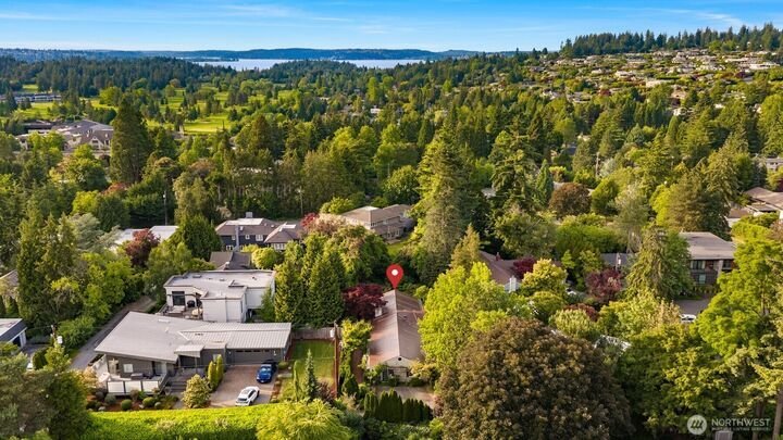House in Medina, Washington, United States 3 - 18315645