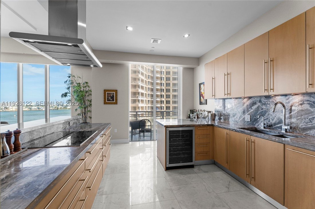House in Miami, Florida, United States 5 - 16796850