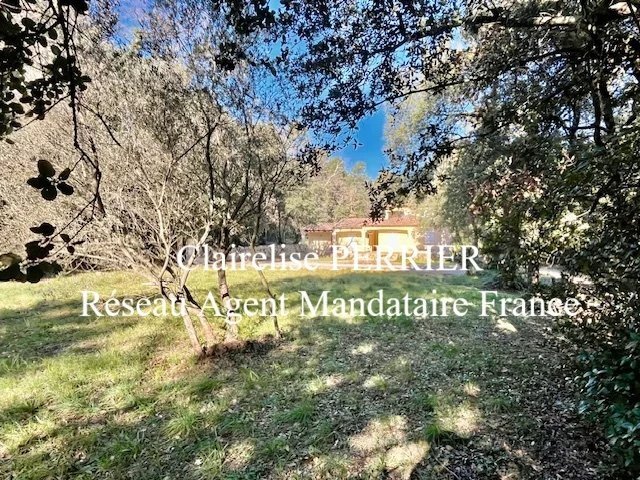 Estate in Sainte-Anastasie-sur-Issole, Provence-Alpes-Côte d'Azur, France 2 - 17325139
