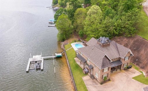House in Savannah, Tennessee, United States 1