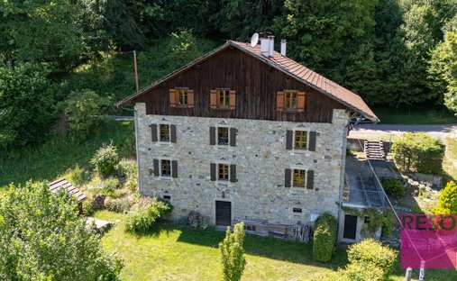 Farm Ranch in Saint-Andre-de-Boege, Auvergne-Rhone-Alpen, Frankreich 1