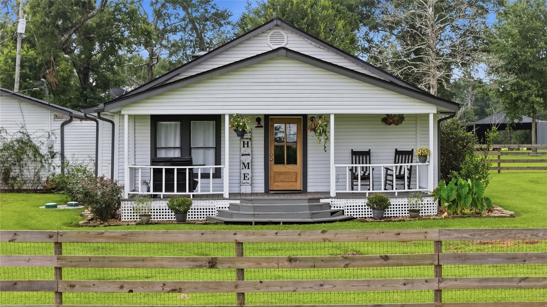 Farm Ranch in Coldspring, Texas, United States 4 - 18316347
