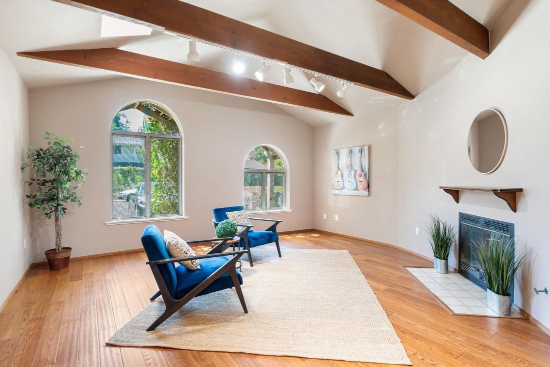 House in Davis, California, United States 5 - 18316448