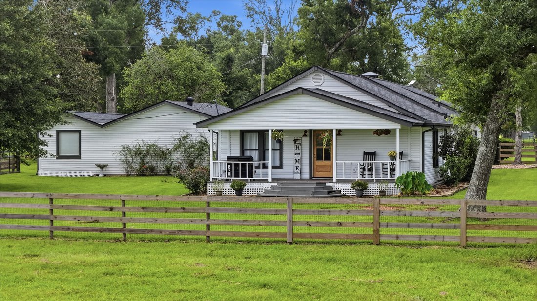Farm Ranch in Coldspring, Texas, United States 3 - 18316347