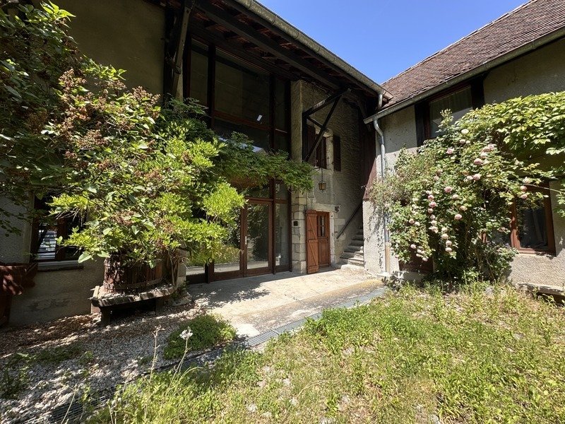 Maison à Saint-Julien-en-Genevois, Auvergne-Rhône-Alpes, France 1 - 18316393