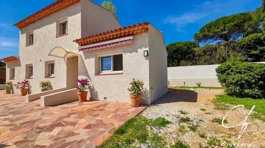 House in Le Capet, Sainte-Maxime, France 1 - 17784909