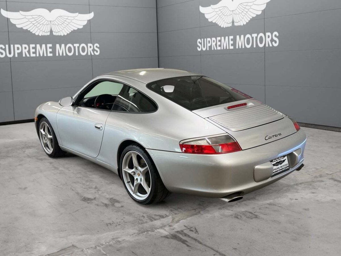Coupe in Costa Mesa, CA, United States 3 - 18310408