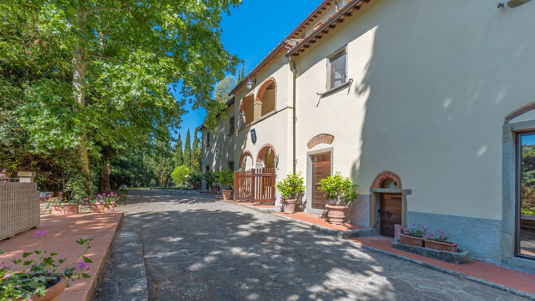 Villa in Laterina Pergine Valdarno, Tuscany, Italy 5 - 18316662