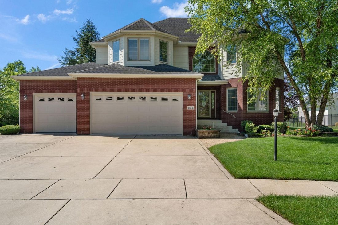 House in Crown Point, Indiana, United States 1 - 18316777