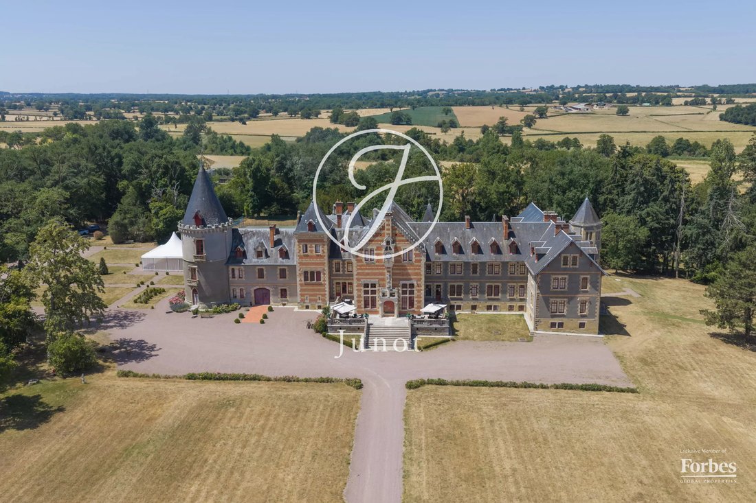 Castle in Moulins, Hauts-de-France, France 1 - 18316632