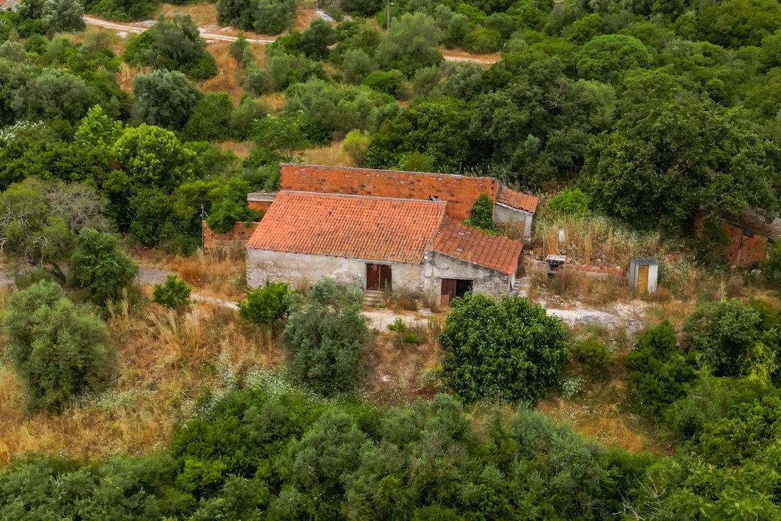 Land in Bucelas, Lisbon, Portugal 5 - 18316626