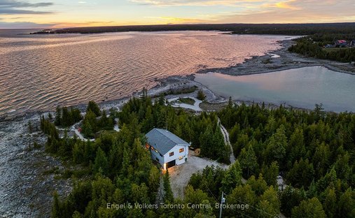 Casa en Miller Lake, Ontario, Canadá 1