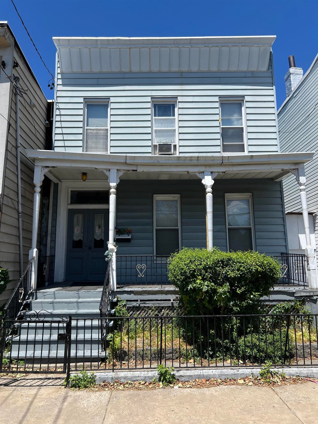 Jersey City, New Jersey, United States 1 - 18316600