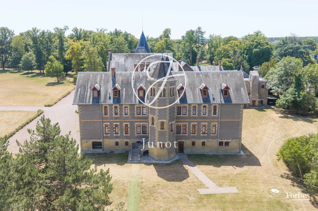 Castle in Moulins, Hauts-de-France, France 4 - 18316632