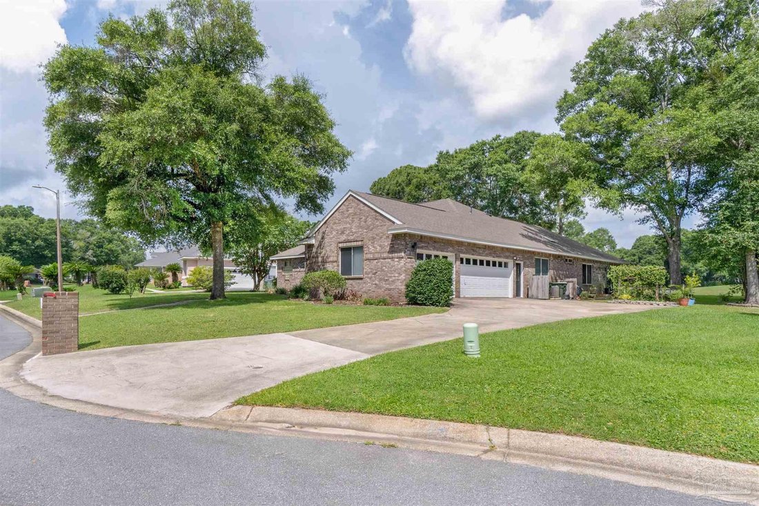 House in Pensacola, Florida, United States 3 - 18316690