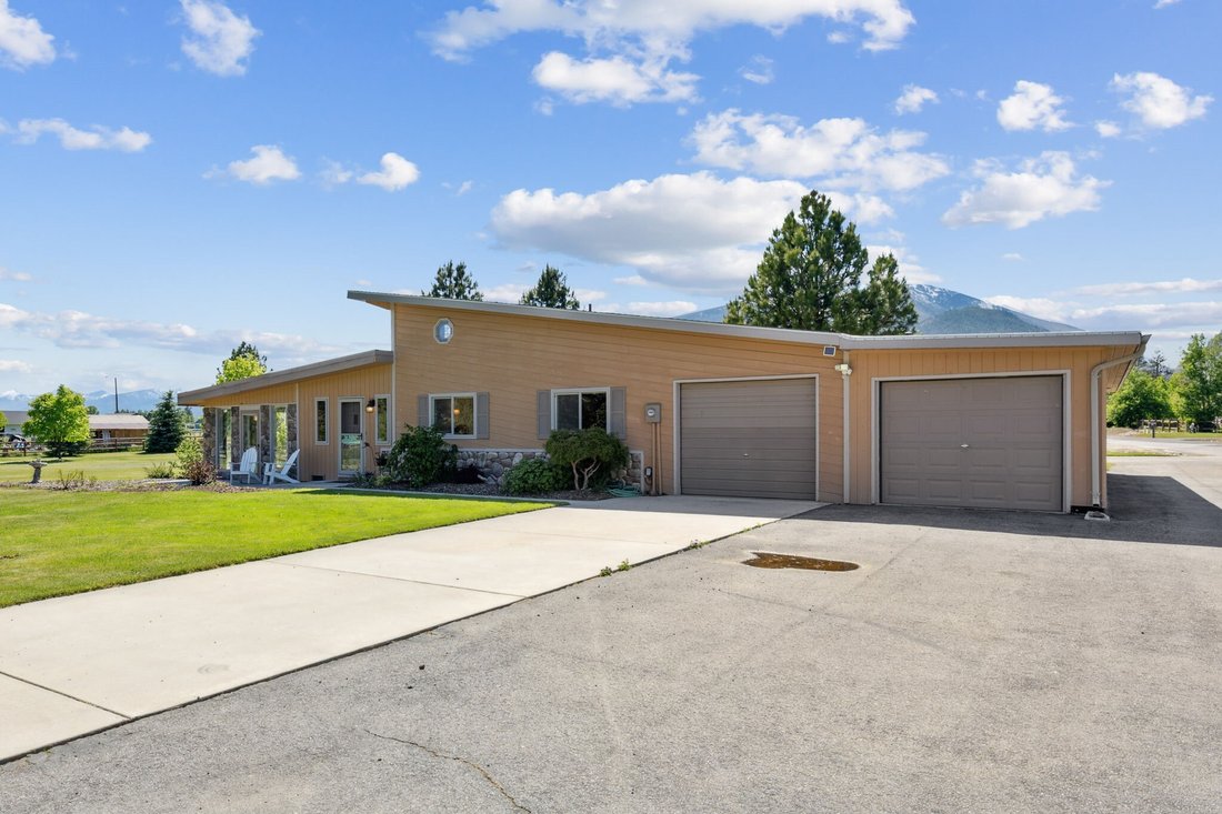 House in Stevensville, Montana, United States 5 - 18316711