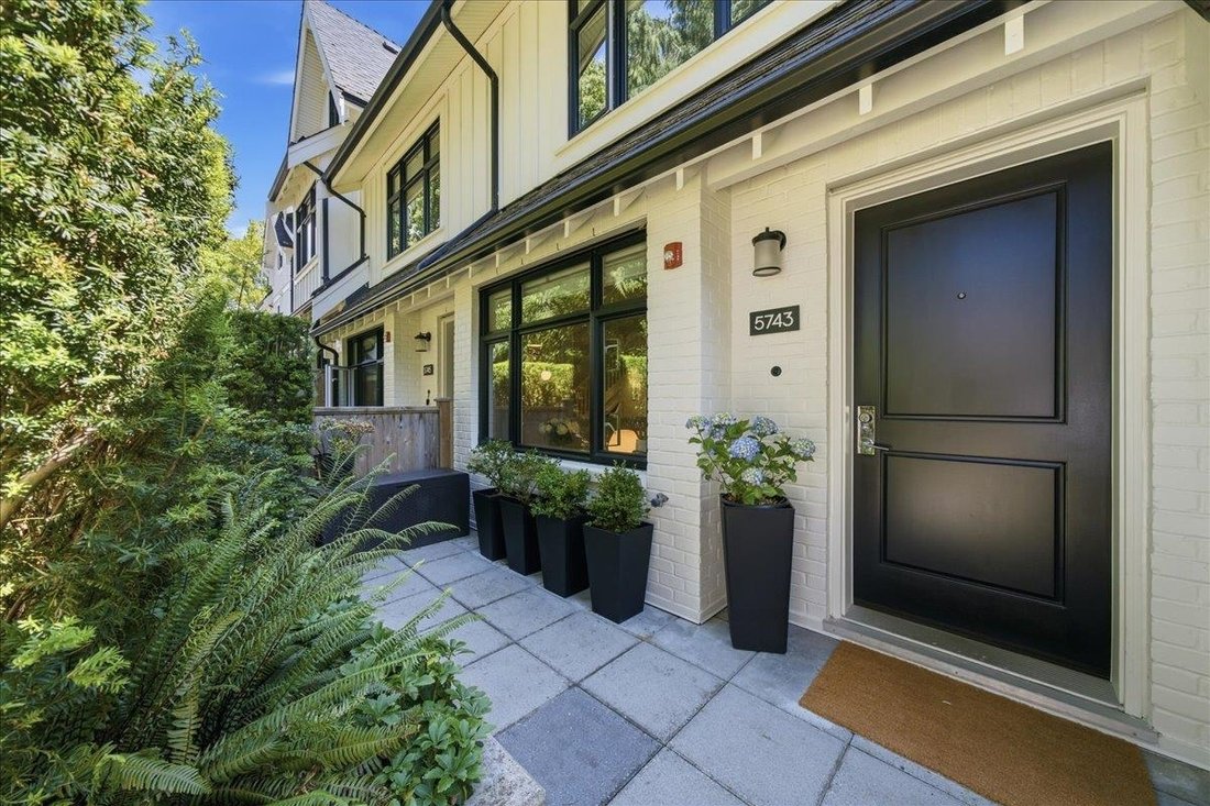 House in Vancouver, British Columbia, Canada 1 - 18316736