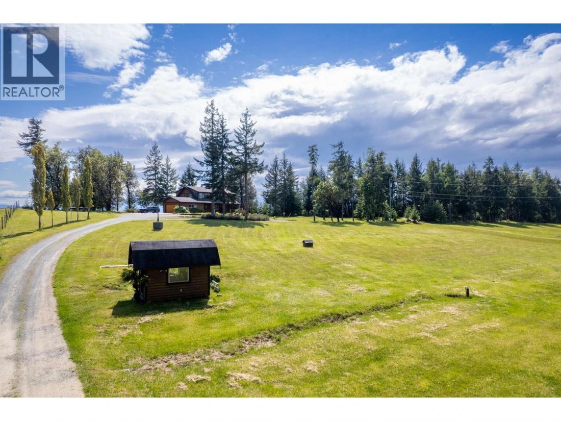 House in Gabriola, British Columbia, Canada 4 - 18316788