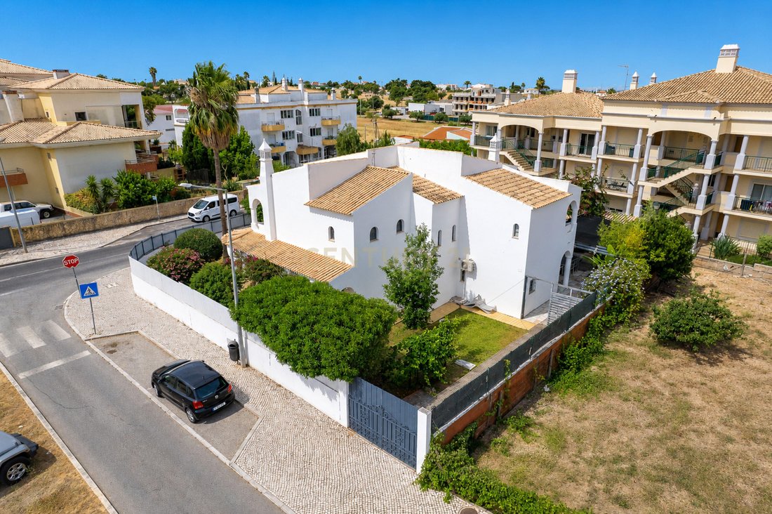 Villa in Guia, Algarve, Portugal 3 - 18314015