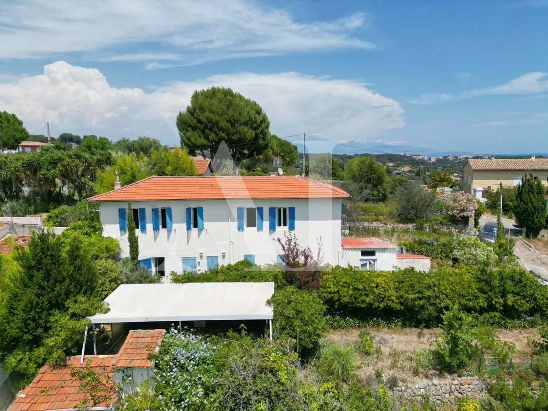 Villa in Brusquet-Retenaou-Devens, Vallauris, France 2 - 18316661