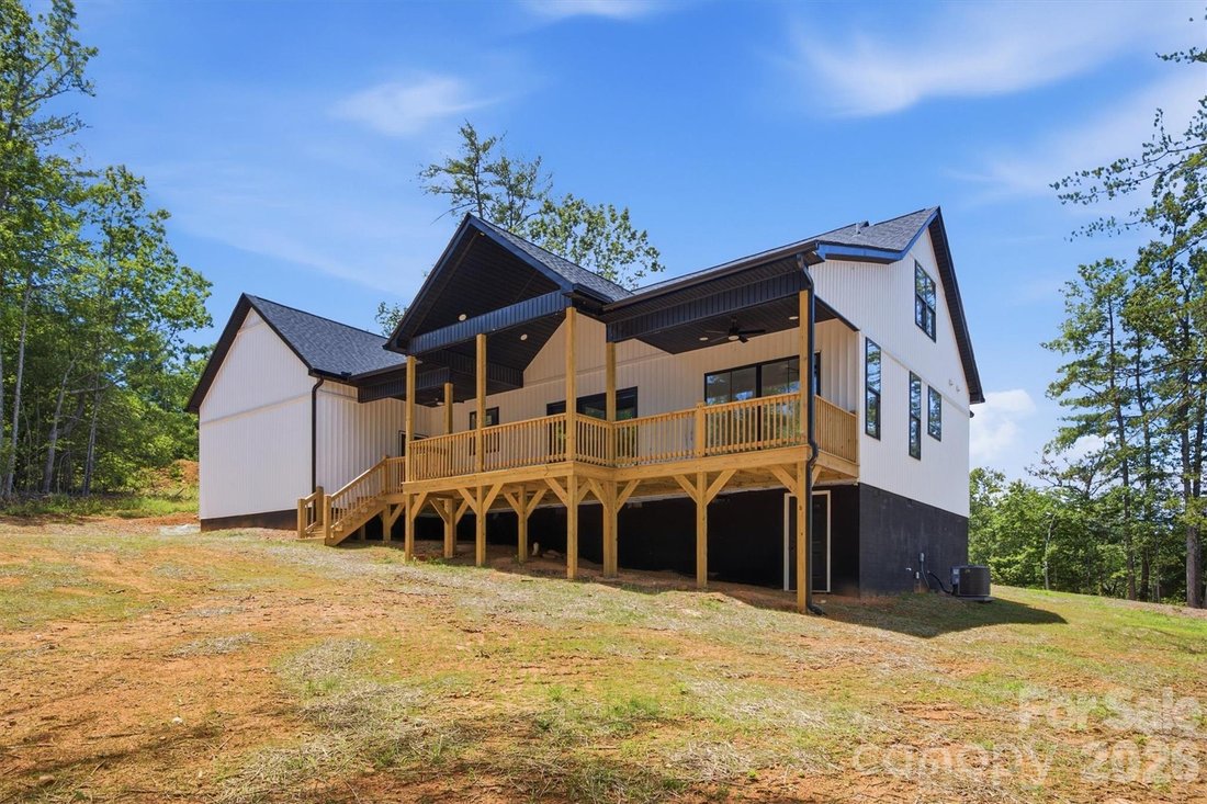 House in Morganton, North Carolina, United States 4 - 18316734