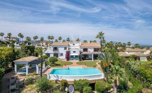 Villa in Guadiaro, San Roque, Andalusia 1