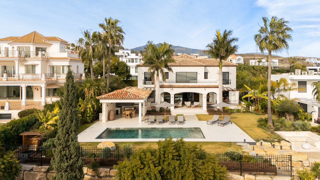 Villa in Benahavis, Andalusia, Spain 2 - 17870374