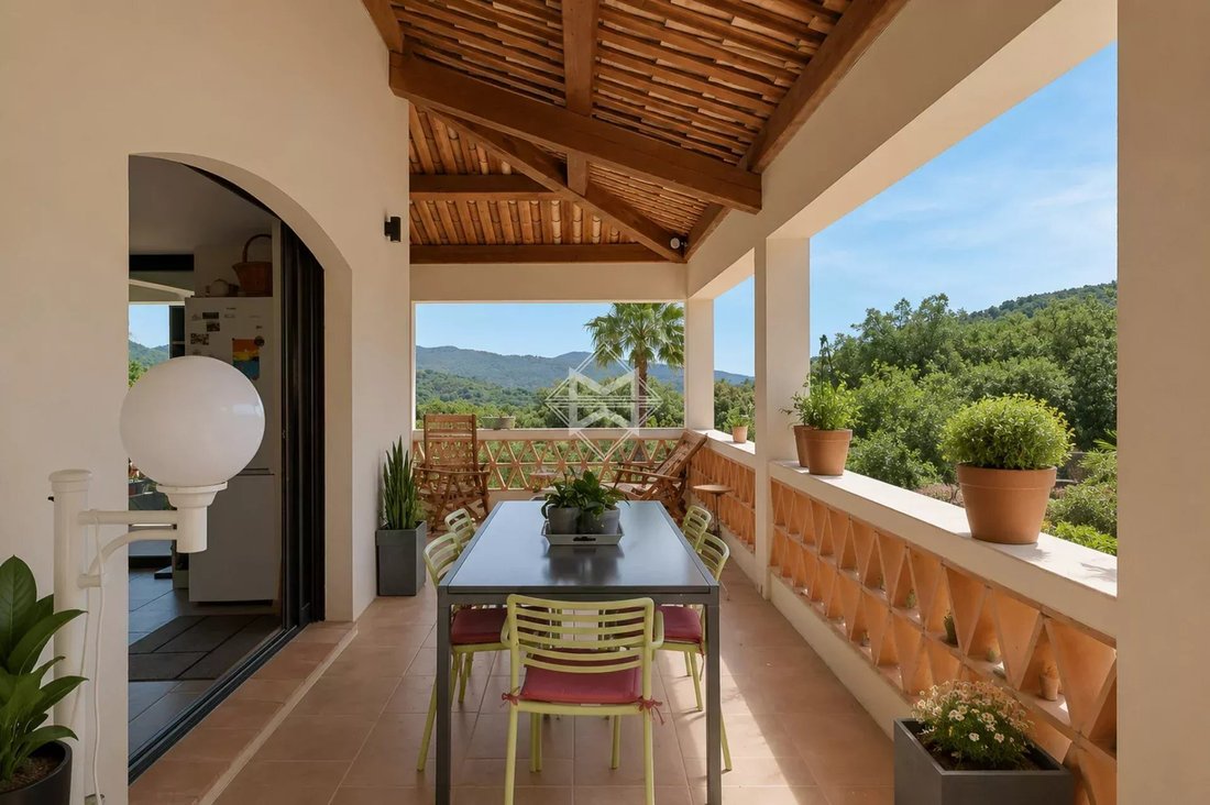 Villa in Le Plan-de-la-Tour, Provence-Alpes-Côte d'Azur, France 5 - 18316827