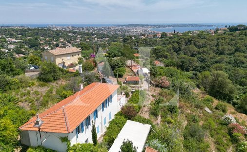 Villa in Brusquet-Retenaou-Devens, Vallauris, France 1