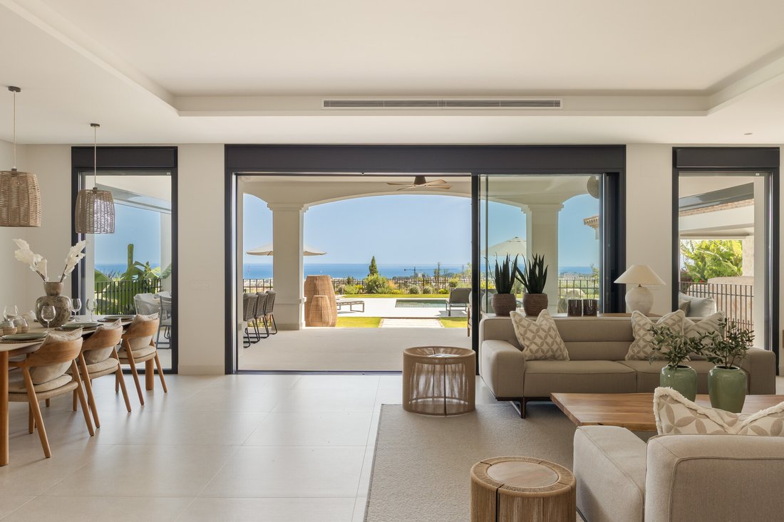 Villa in Benahavis, Andalusia, Spain 5 - 17870374