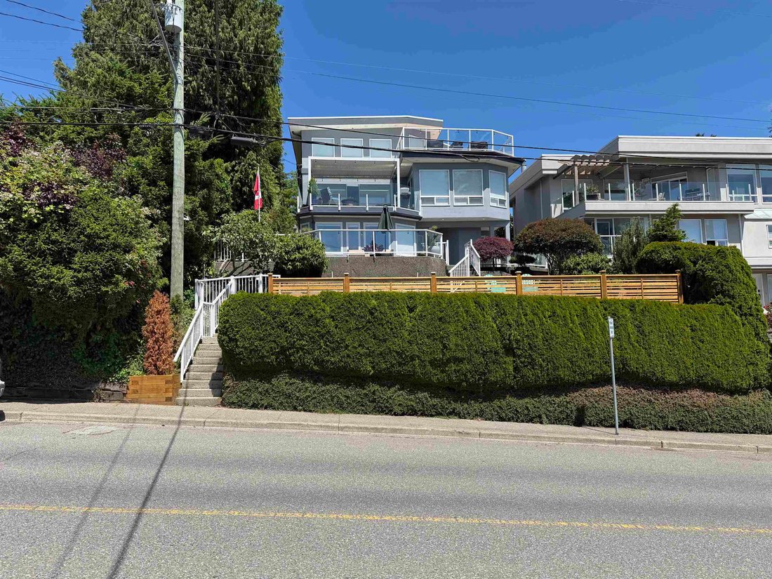 House in White Rock, British Columbia, Canada 1 - 18316719
