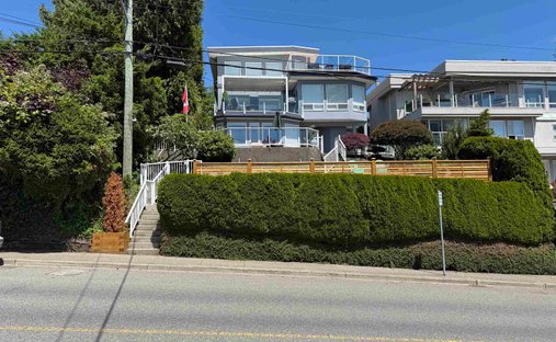 House in White Rock, British Columbia, Canada 1