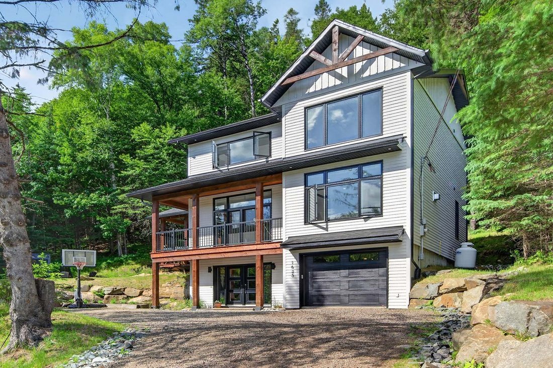 House in Mont-Tremblant, Quebec, Canada 4 - 18316748