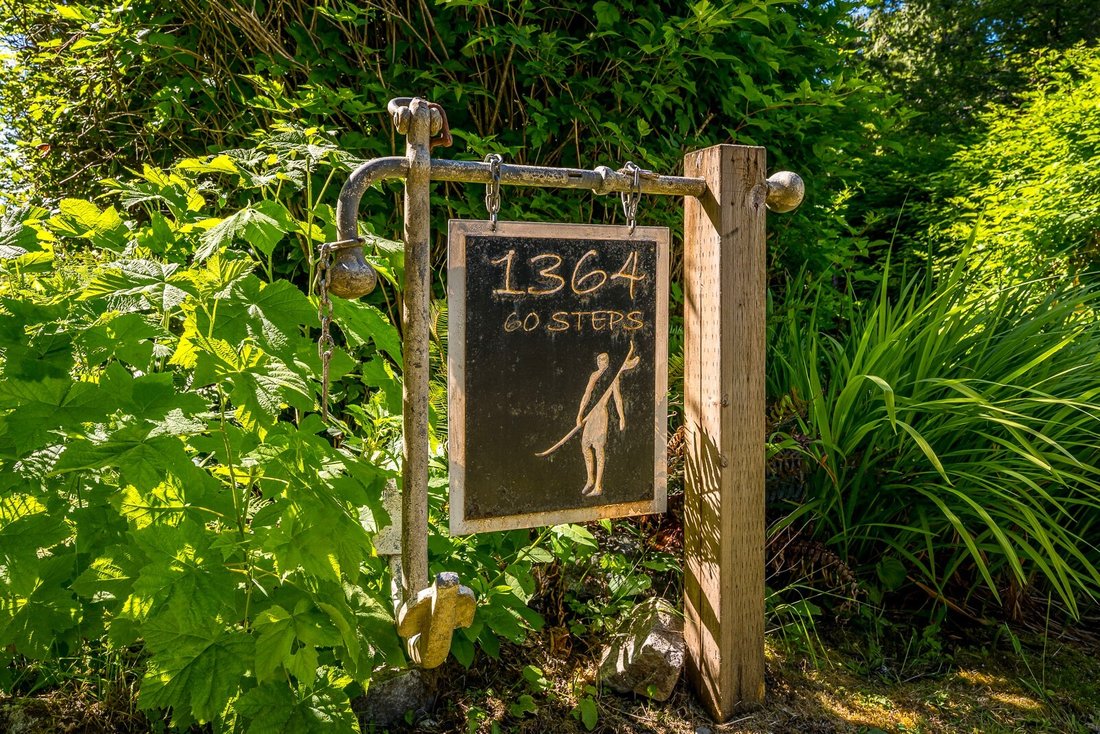 Tofino, British Columbia, Canada 4 - 15948540