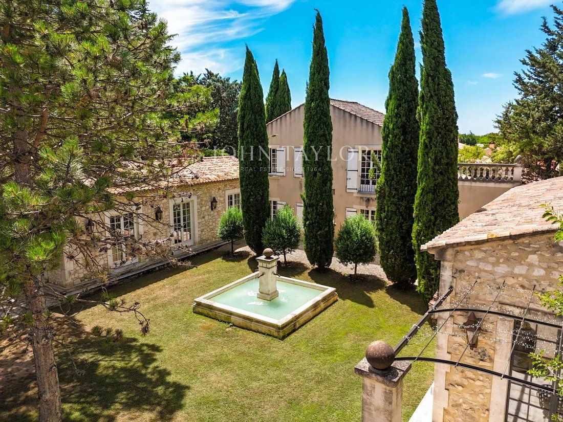 Domaine à Eygalières, Provence-Alpes-Côte d'Azur, France 3 - 18316685