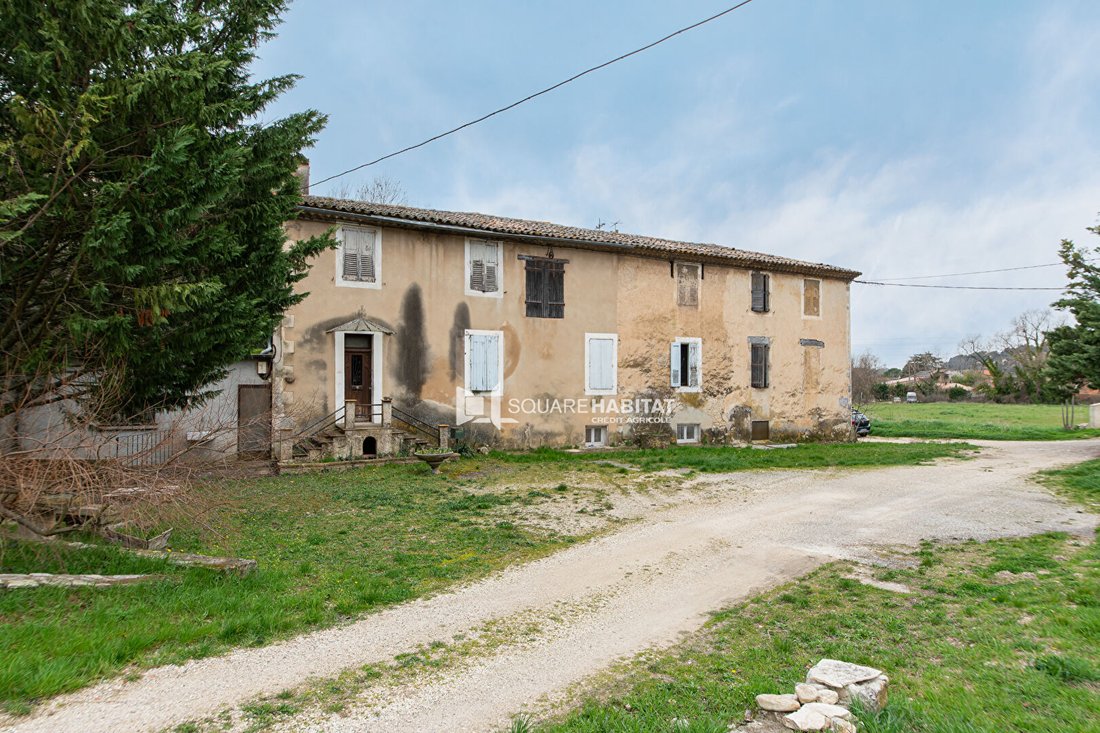 Saignon, Provence-Alpes-Côte d'Azur, France 4 - 18316896