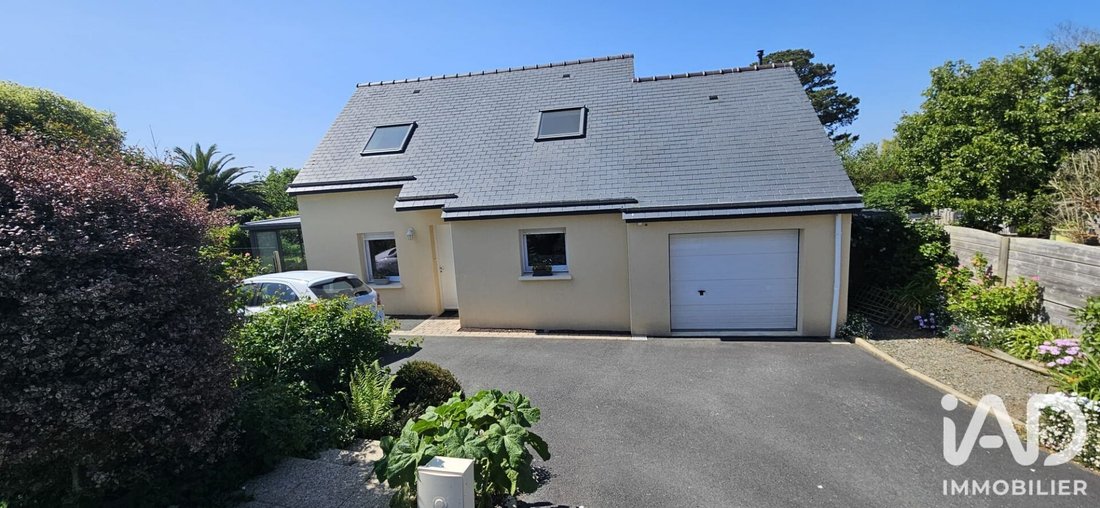 House in Tregastel, Brittany, France 1 - 17746365