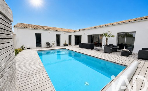 Casa a Salles-sur-Mer, Nuova Aquitania, Francia 1