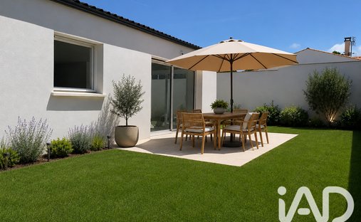 House in Vaux-sur-Mer, Nouvelle-Aquitaine, France 1