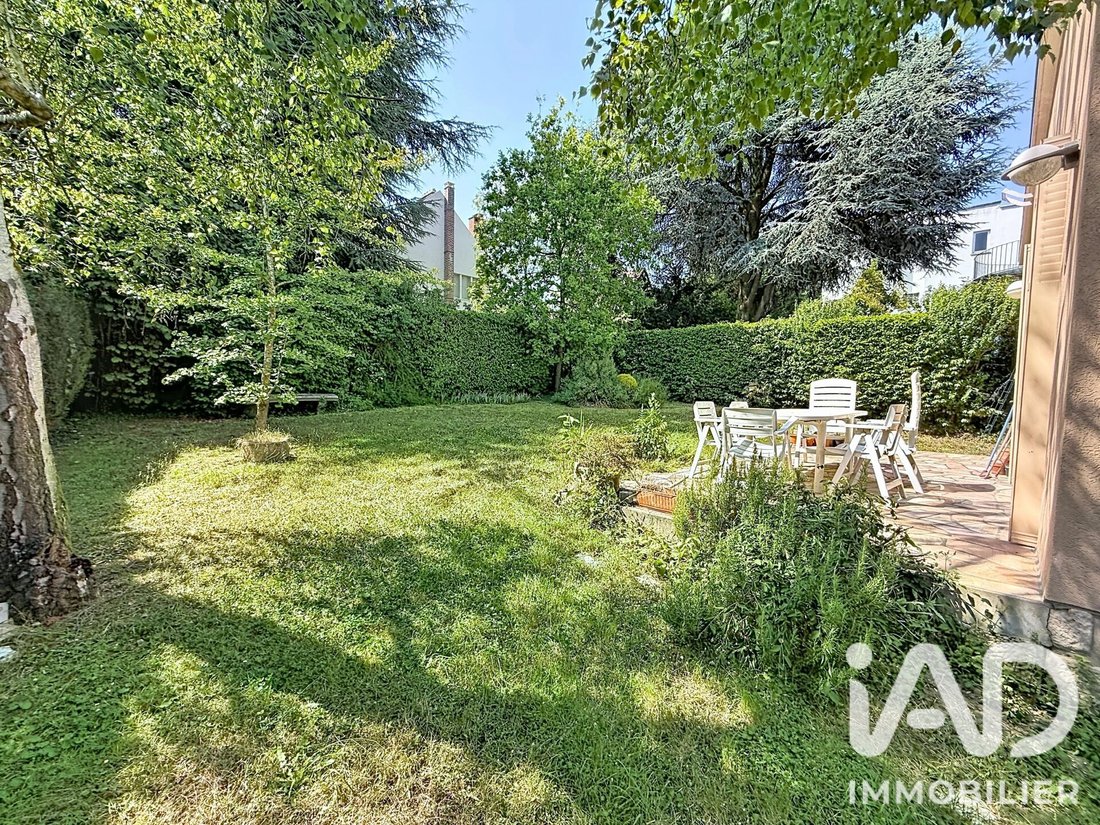 House in Parc de Sceaux, Sceaux, France 2 - 18120701