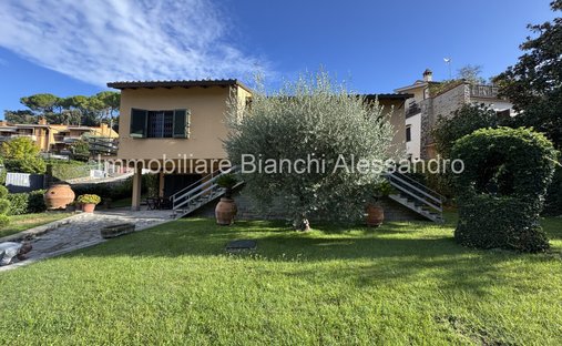 Villa in Center, Bagno A Ripoli, Tuscany 1