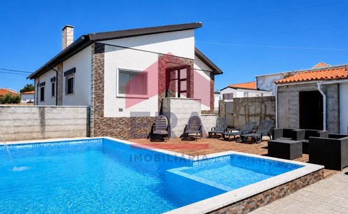 Maison à Santa Maria, Sao Pedro e Sobral da Lagoa, Leiria, Portugal 1