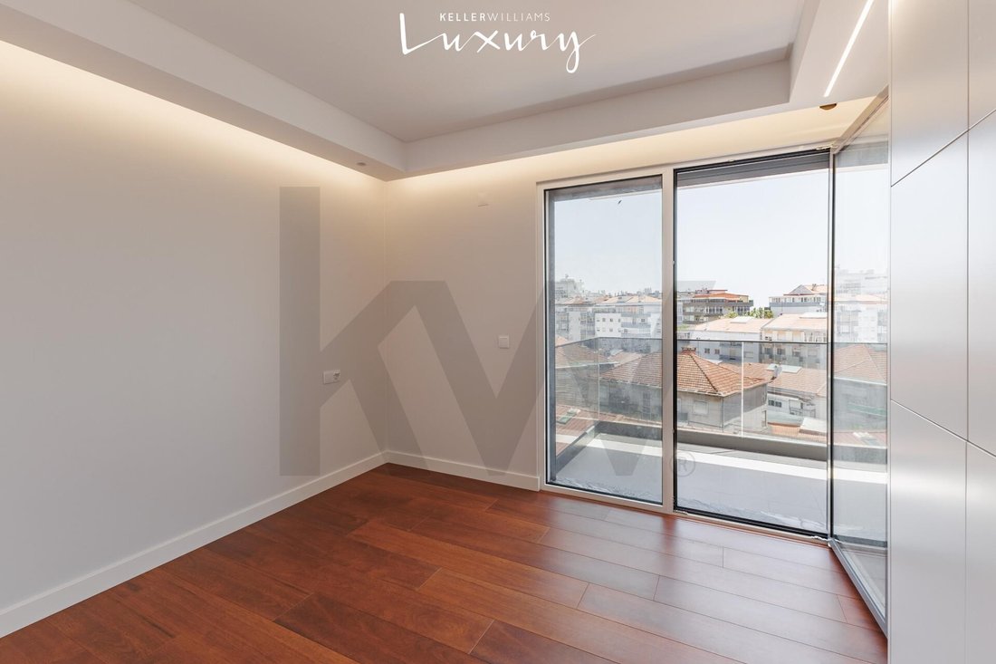 Apartment in Almada, Cova da Piedade, Pragal e Cacilhas, Setubal, Portugal 2 - 18317136