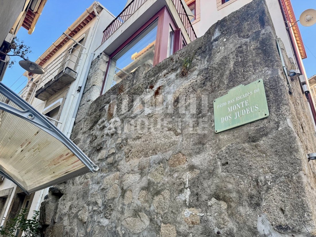 House in Cedofeita, Santo Ildefonso, Se, Miragaia, Sao Nicolau e Vitoria, Porto District, Portugal 1 - 18282371