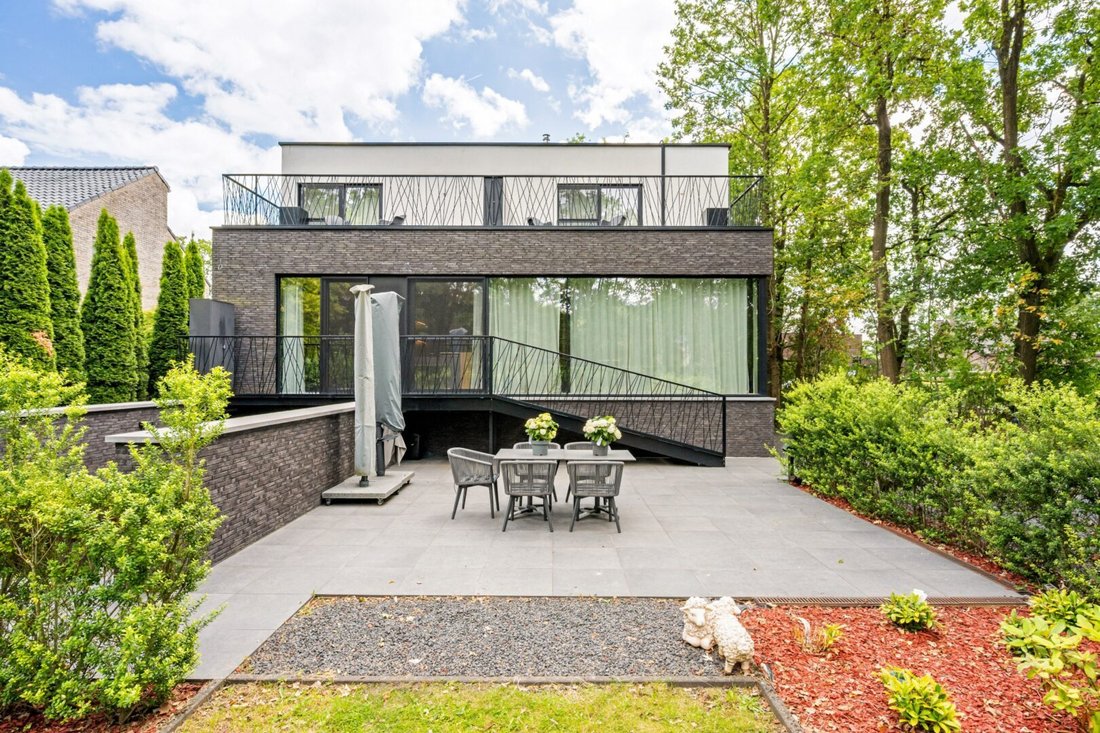 Villa in Zonhoven, Flanders, Belgium 3 - 18316968