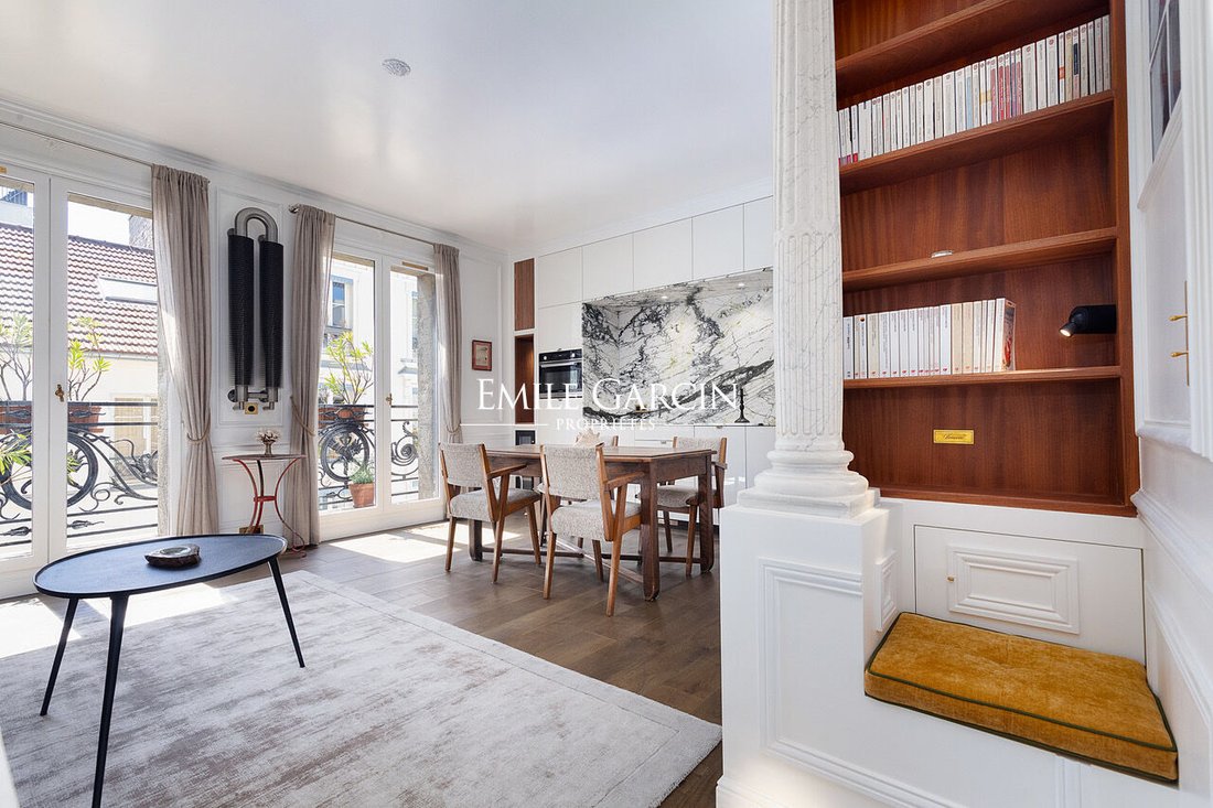 Apartment in Grandes Carrières-Clichy, Paris 18e Arrondissement, Paris 2 - 18317038