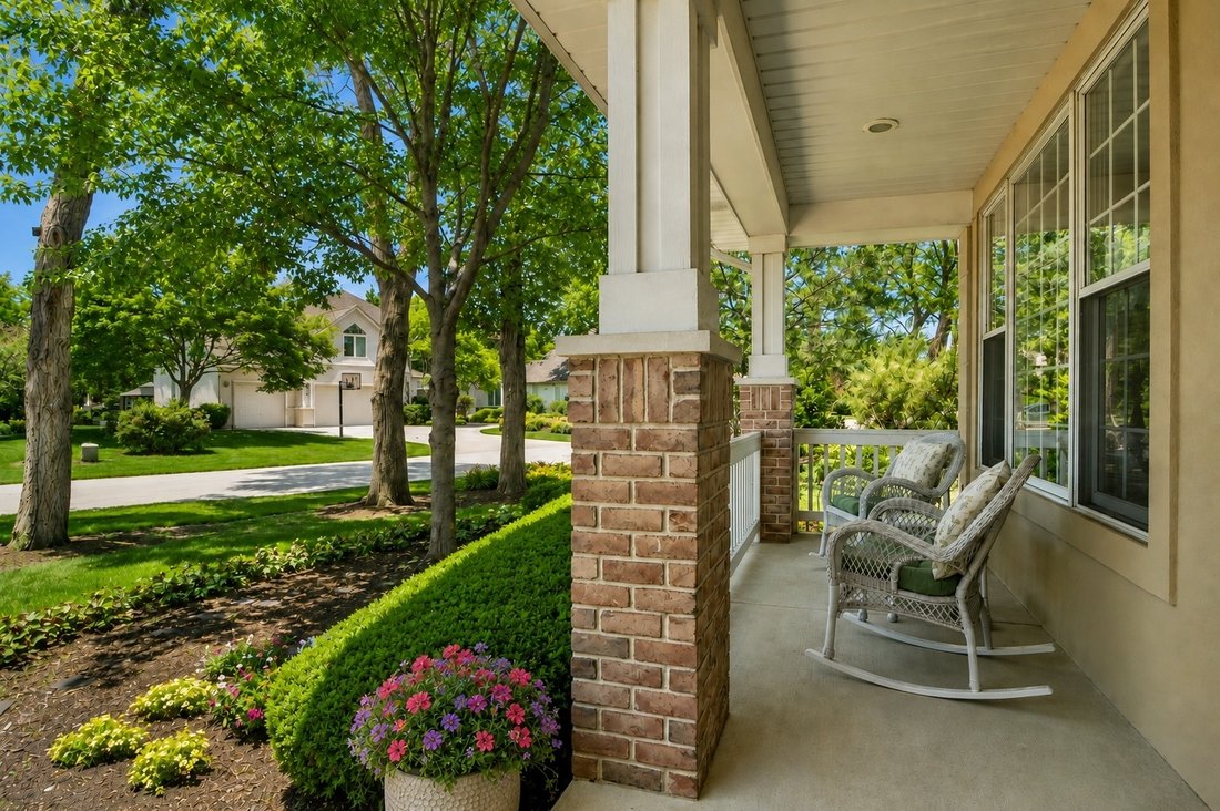 House in Wheeling, Illinois, United States 3 - 18317023