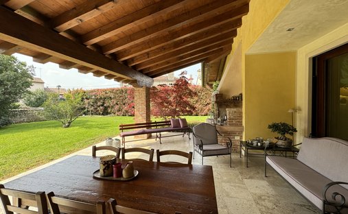 House in Bassano del Grappa, Veneto, Italy 1